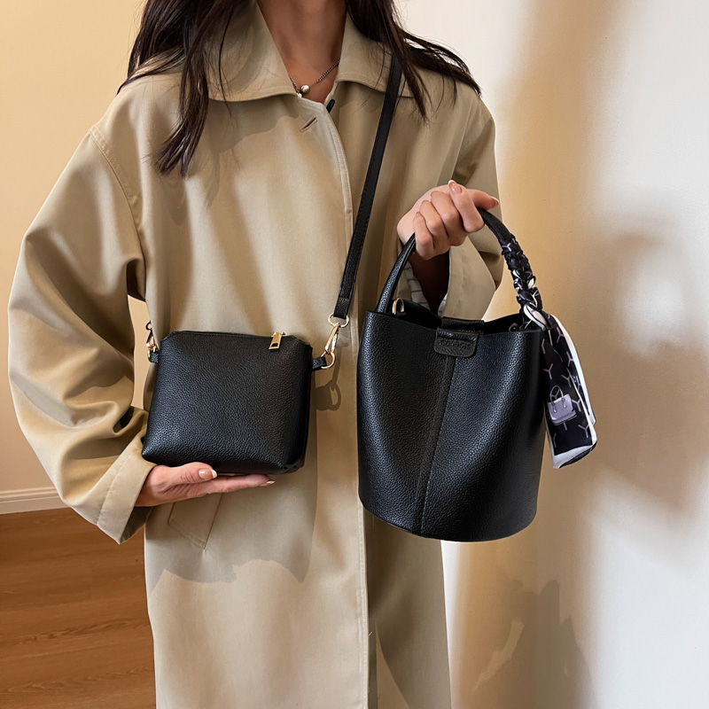 Sac à Bandoulière Rouge en PU  - Luxury Bags Sale avis et prix