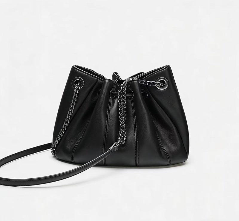 Sac seau tendance à cordon de  - Luxury Quilted Bags avis et prix