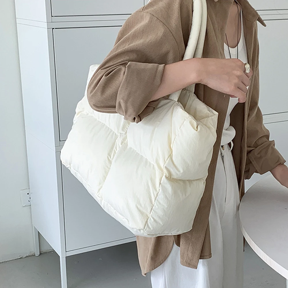 Grand fourre-tout rembourré en - Luxury Quilted Bags avis et prix